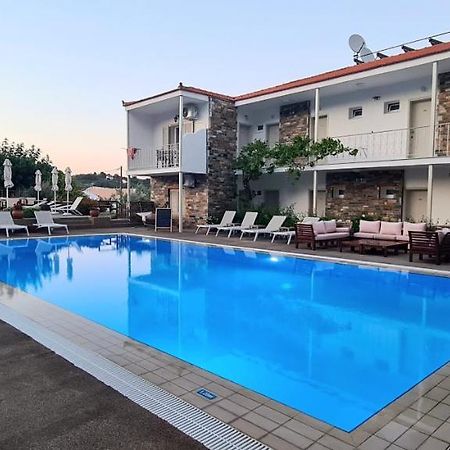 Hotel Nereides Patitíri Kültér fotó