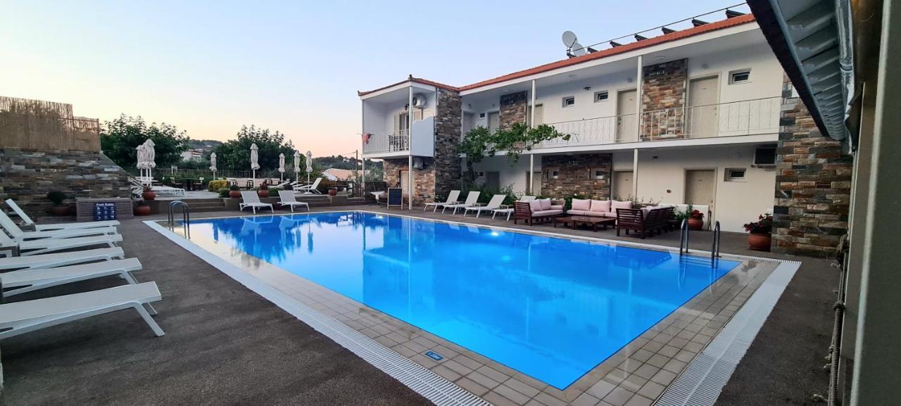 Hotel Nereides Patitíri Kültér fotó