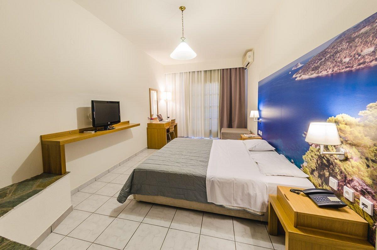 Hotel Nereides Patitíri Kültér fotó