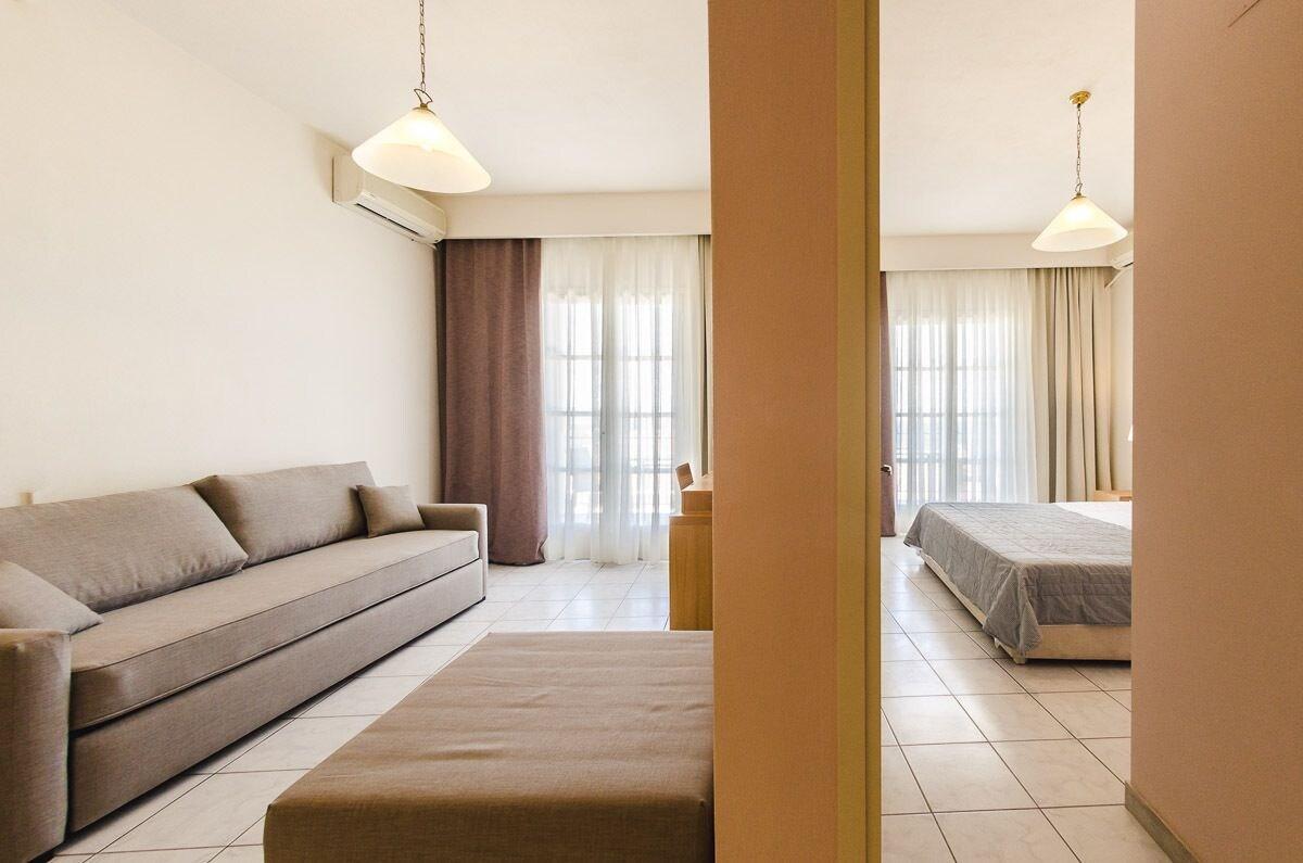 Hotel Nereides Patitíri Kültér fotó