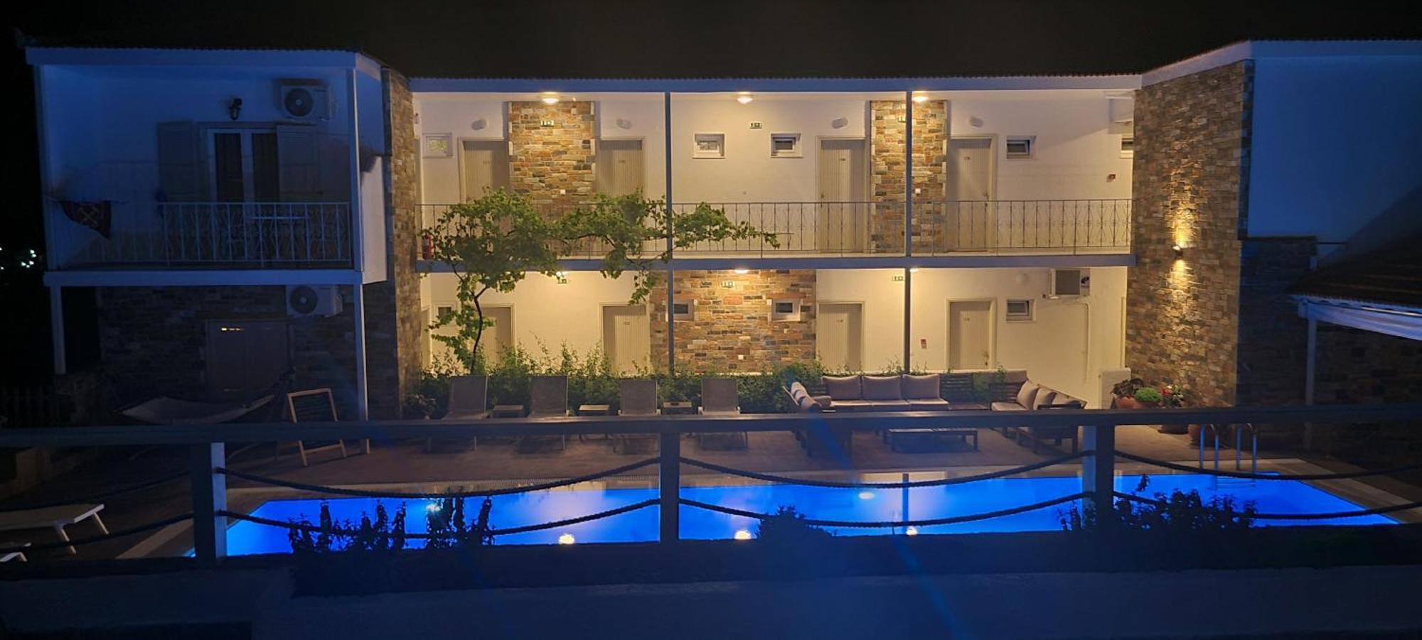 Hotel Nereides Patitíri Kültér fotó