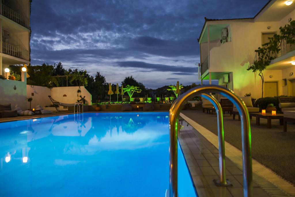 Hotel Nereides Patitíri Kültér fotó